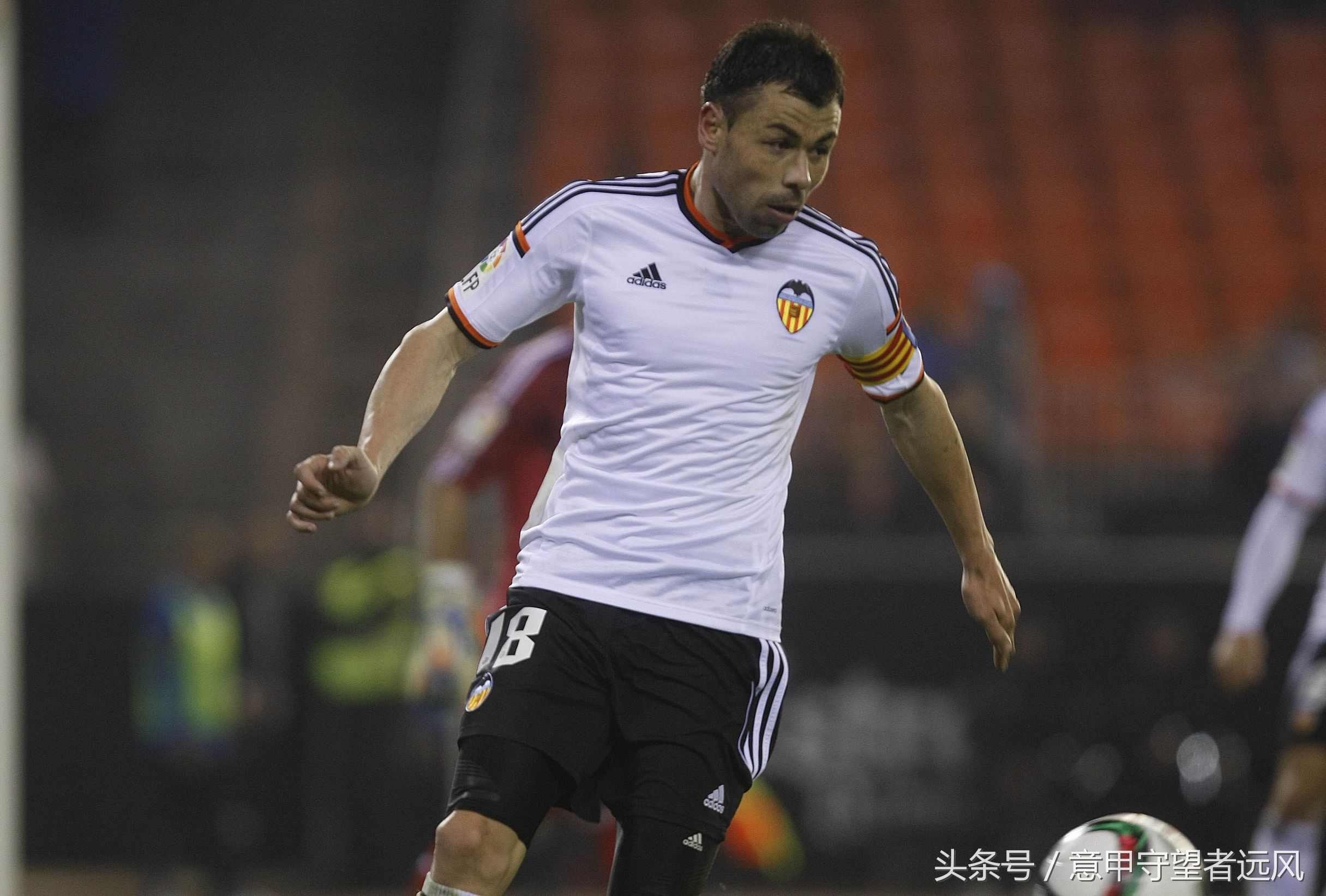 包含窗口期瓦伦西亚调整名单以备荷甲今夜意大利杯焦点战，山东男篮今夜强势反弹都惊呆了的词条